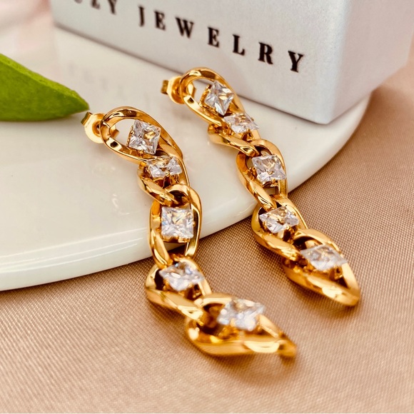 Gorgeous Titanium Diamond CZ Cuban Curb Link Chain Earrings in Gold - Picture 2 of 7